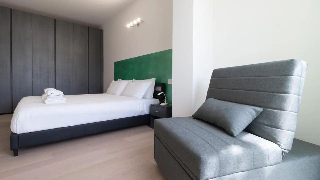 Italianway - Flavio Gioia Apartment Milan 0*,
